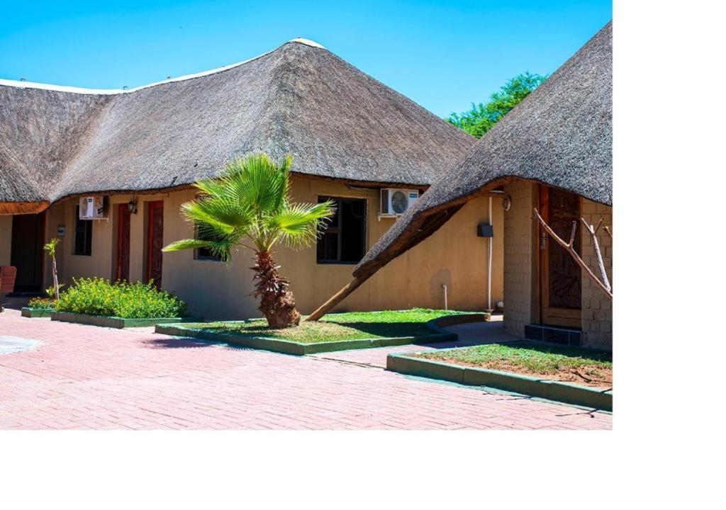 Msc Hotel Otjiwarongo Monitronics Εξωτερικό φωτογραφία